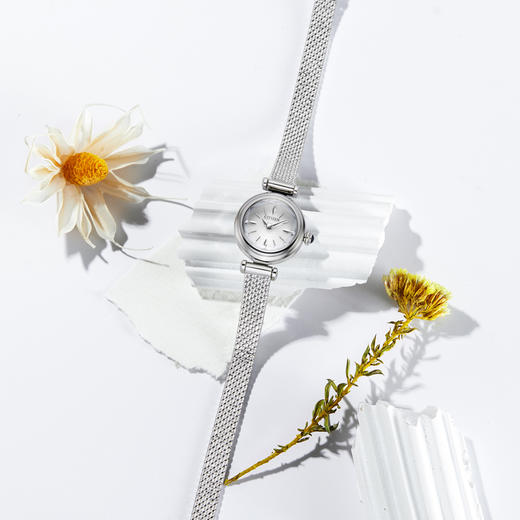 西铁城切割水晶玻璃女款腕表EG7080-53A 商品图7