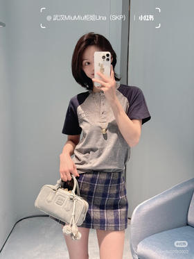 缪缪 26春夏新款圆领拼接半纽扣上衣 短袖 （XHH）