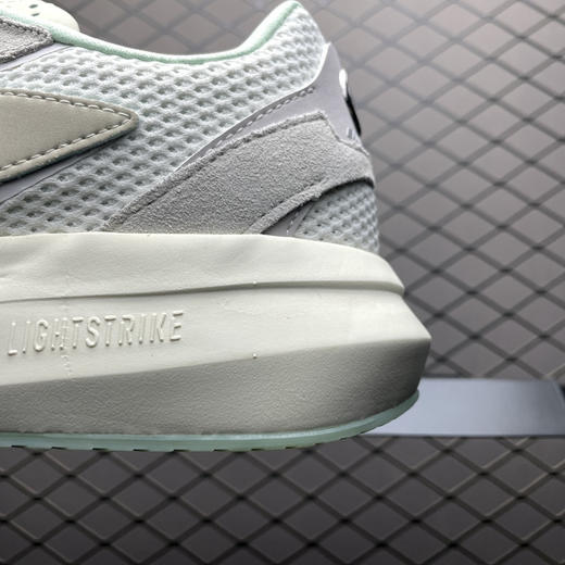 春季特惠💰340 Mercedes AMG Petronas Formula One Team x AD 阿迪 Light Blaze 梅赛德斯奔驰AMG联名款 网面透气跑步鞋 商品图3