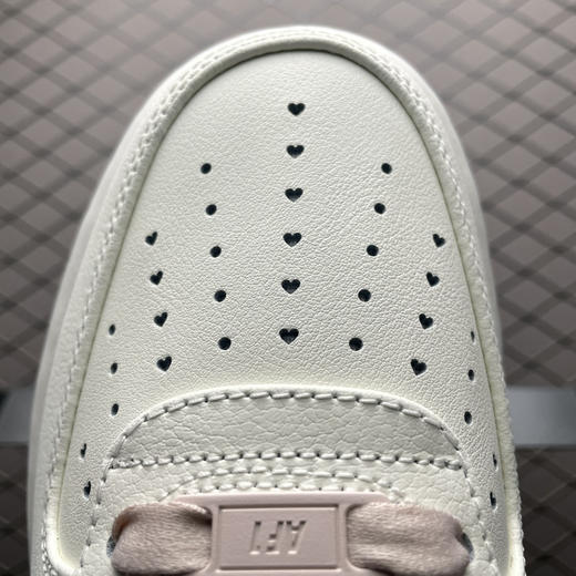 春季特惠💰390 NK Air Force 1 Low " Valentine's Day " 情人节 空军一号低帮休闲板鞋 商品图6