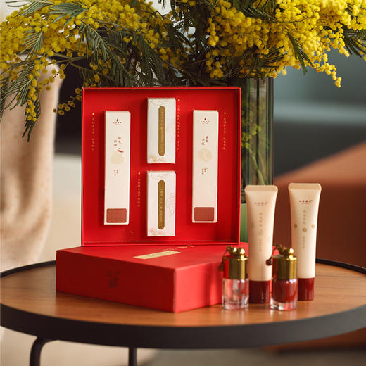 红蕴手护礼盒 蜜润护手霜 节日红指甲油 指缘油 送礼山林曦照 商品图3