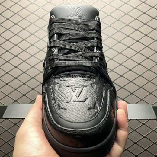 春季特惠💰720 LV 纯原版本 # 驴家 Trainer 低帮休闲板鞋 商品图8