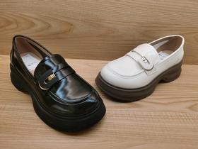 春季豪行新款通勤女鞋23330362时尚低跟乐福真皮休闲单鞋