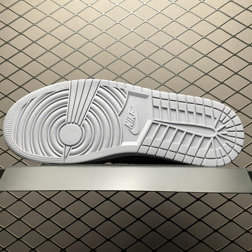 春季特惠💰430 Travis Scott x Air Jordan 1 AJ1乔1低帮倒钩 商品图4