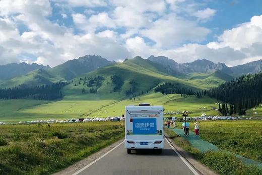 定金锁立减1000！超好评！2026【盛夏伊犁】新疆8日房车亲子营，1家1房车，资深营长带队，VIP通道进景区，赛湖私家游船+住进喀拉峻景区+那拉提与乐队共舞，全程跟拍+航拍大片，不赶路畅享绝美风景！ 商品图9