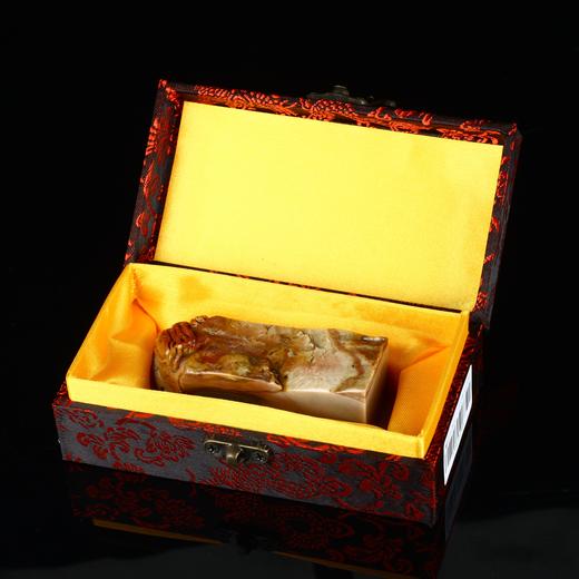 孤品17866昌化石龙钮带皮章手工精雕方章落款3.0*3.0*8.1cm 商品图4