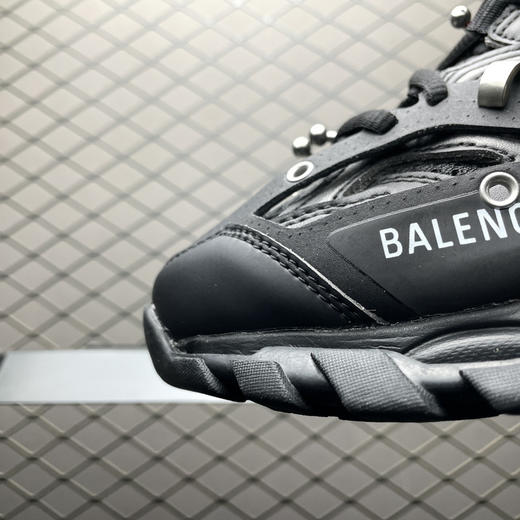 春季特惠💰720 巴黎世家 Track Sneaker 巴黎世家三代 环扣款 户外概念复古老爹鞋 商品图5