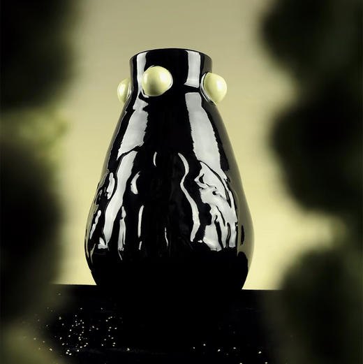 肆楼/「隐士」陶瓷浮雕花瓶 商品图2