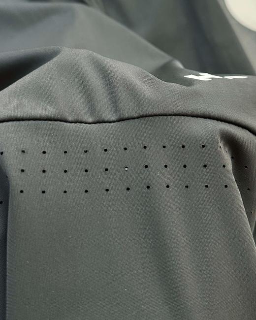 点此购买 海丽汉森夏季男士字母腰带日常运动防晒清爽凉感速干休闲针织长裤 hbj 341401 商品图8