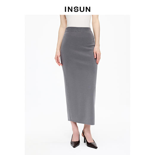 INSUN恩裳修身H型垂坠感醋酸包臀半身裙 商品图4