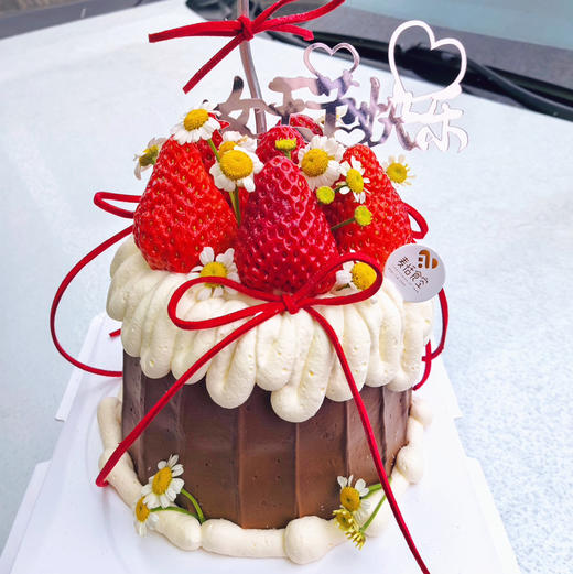 女神巧克力蛋糕  4英寸水果夹心 商品图0