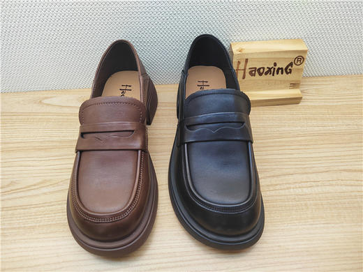 豪行秋季新款23338598真皮复古休闲低跟女鞋单鞋皮鞋 商品图1