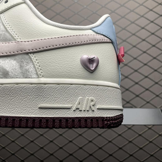 春季特惠💰390 NK Air Force 1 Low " Valentine's Day " 情人节 空军一号低帮休闲板鞋 商品图3