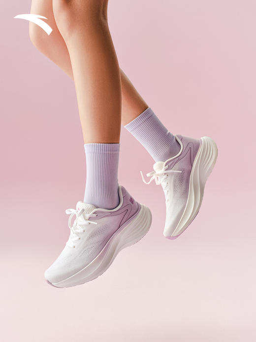 安踏叶子 | 厚底缓震女跑鞋耐磨防滑2026春季新款运动鞋122625536 商品图3