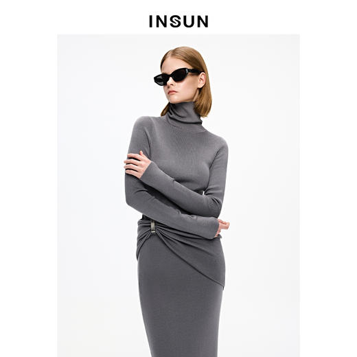 INSUN恩裳摩登风不对称褶裥醋酸上衣 商品图4