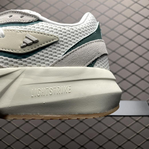 春季特惠💰340 AD 阿迪 Light Blaze 网面透气跑步鞋 商品图3