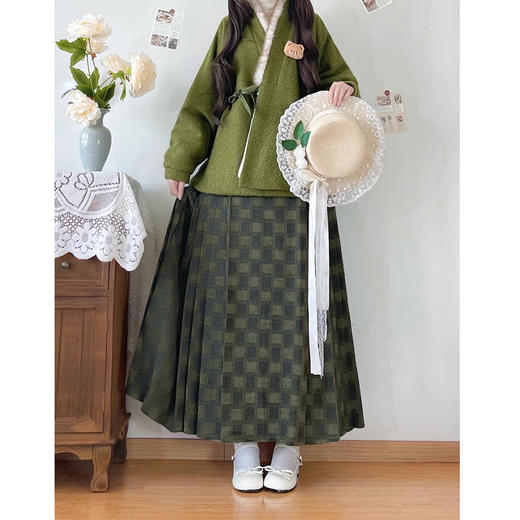 裁缝学苑AS643新中式改良汉服纸样女装毛绒交领弓袋袖上衣样板 商品图4