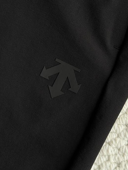 点此购买 迪桑特SKI STYLE系列男士防水透湿防风梭织运动长裤 LL 341389 商品图13