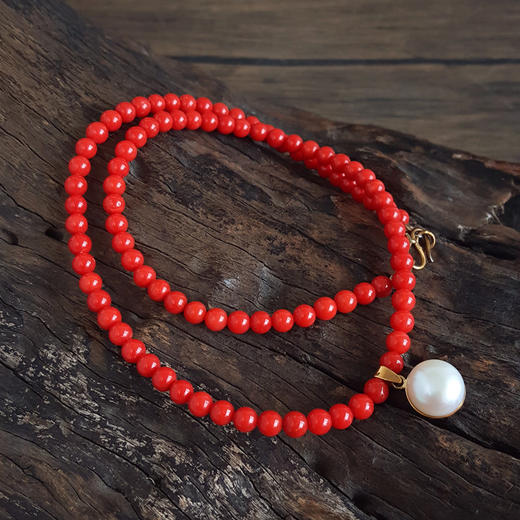 【天然正品】AU750黄金镶天然近完美约11.1MM珍珠吊坠配天然约5.1MM阿卡珊瑚珠串项链 链长：48CM 120226NJT22 商品图3