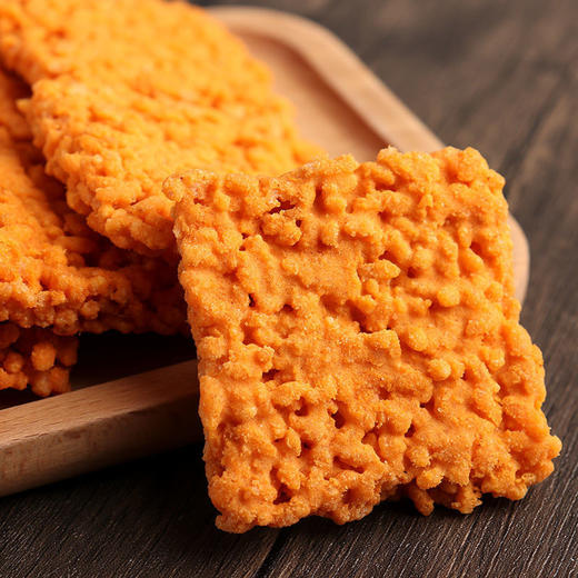 【一口咔嚓脆❗️蟹黄锅巴】精选食材制作，鲜香滋味包裹每粒糯米，外酥里糯，酥脆不粘牙，蟹香蛋黄糯米锅巴休闲办公小吃零食独立小袋QQ 商品图3