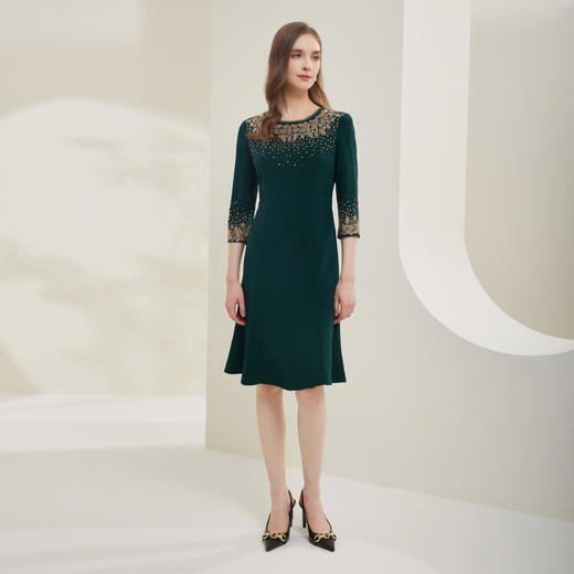 NC80Z斯尔丽商场同款秋圆领奢华收腰鱼尾造型礼服款中袖连衣裙 商品图3