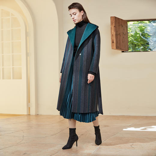 KD9A5斯尔丽瑟俪冬季新品保暖时尚修身翻领女士中长款毛呢大衣 商品图3