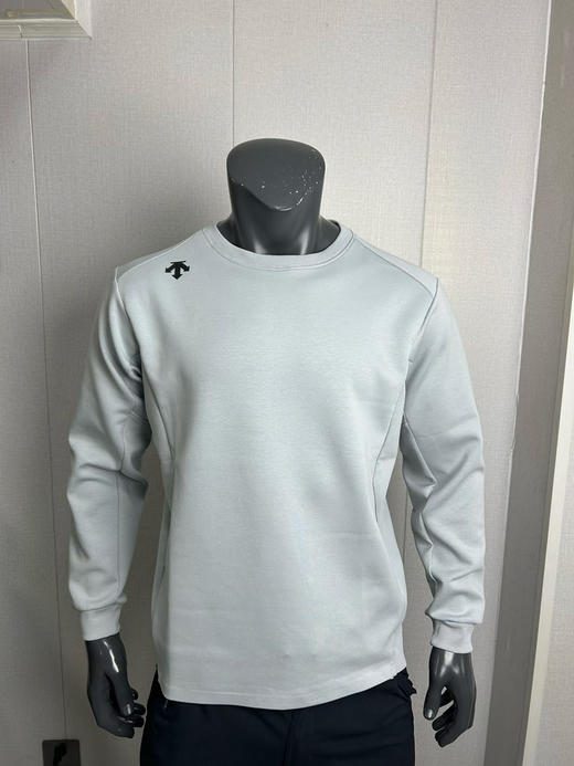 原单正品 DESCENTE迪桑特2026早春男士圆领运动休闲薄绒针织卫衣D6131THT53
尺码：M L XL XXL XXXL 商品图1