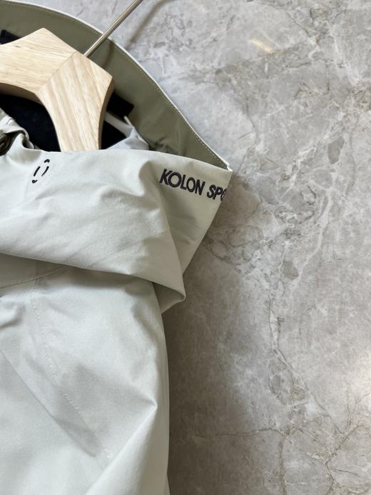 点此购买 可隆春秋季男女款登山徒步冲锋衣外套 bk 341326 商品图12