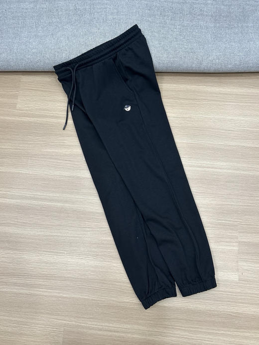 原单正品TeenieWeenie小熊刺绣简约情侣卫裤，男女同款，颜色：黑色
尺码：M-2XL 商品图1