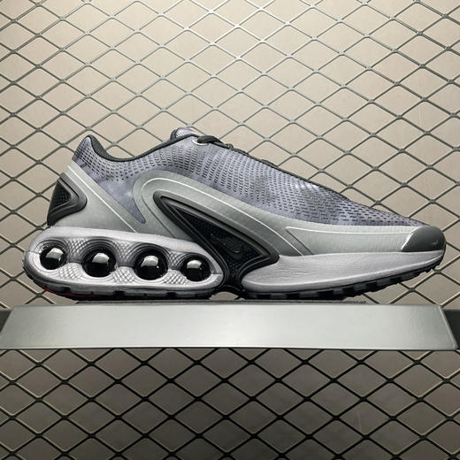 春季特惠💰350 NK Air Max Dn 气垫跑鞋 全新鞋款在同侧采用了圆柱仓式的设计 商品图2