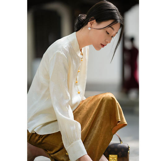 「高货kbnq」全新升级【铂金会员441/天猫599/差价158】(01712)洛诗琳气质中式真丝上衣2026春季新款国风真丝提花衬衫 商品图2