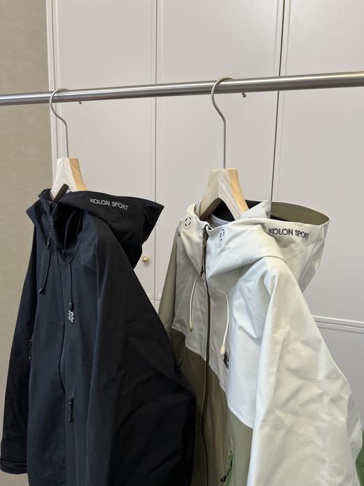 点此购买 可隆春秋季男女款登山徒步冲锋衣外套 bk 341326 商品图7