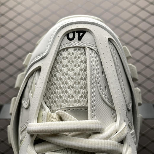 春季特惠💰630 巴黎世家 Track Sneaker 巴黎世家三代 挂饰款 户外概念复古老爹鞋 商品图6