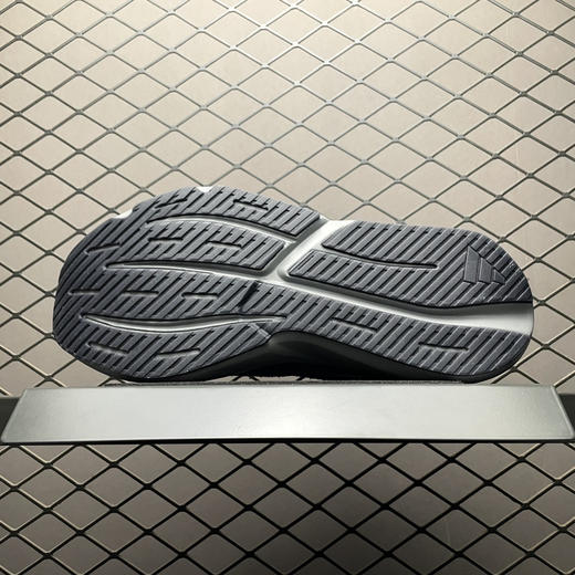 春季特惠💰340 AD 阿迪 Light Blaze 网面透气跑步鞋 商品图4