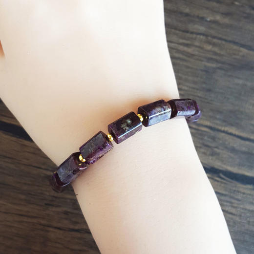 【天然正品】天然约6*10MM泥地樱花料舒俱来长方形手串18CM（弹力绳）230126NJM32 商品图7