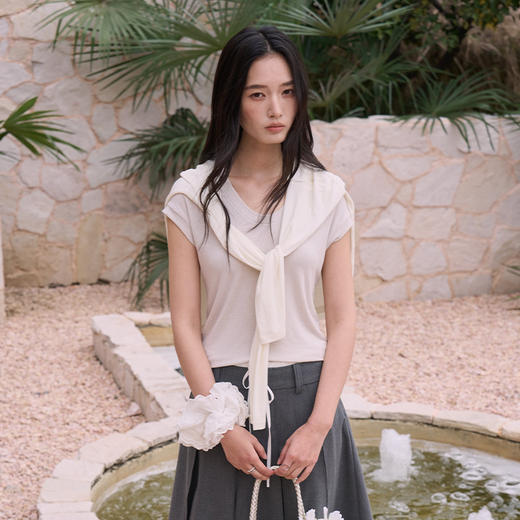 【2026夏季新品】蚕丝羊毛・蛋领短袖 春夏蚕丝T恤 天丝莫代尔打底衫 修身显瘦落肩上衣 商品图4