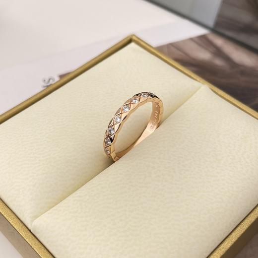 香奈儿 窄版 mini 菱格 满钻戒指（XTY） 商品图6