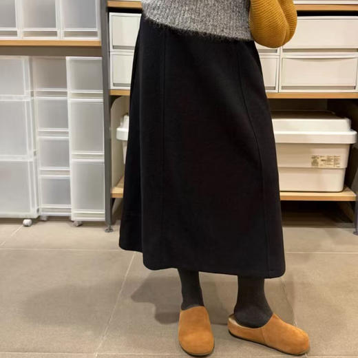 戴维媞 六片裁剪醋酸羊毛裙 遮肉显瘦 加绒款/不加绒款 商品图3