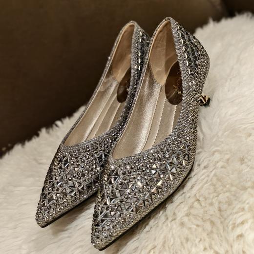 【爆仓！下单3-7天内发货】卷卷紫气质法式满钻优雅高跟鞋尖头单鞋 百搭优雅时尚 拉长腿部线条显高显瘦 商品图8