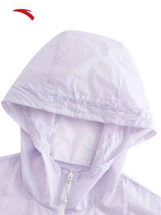 安踏x中国国家地理丨轻薄透气户外防晒衣女宽松运动上衣162626610 商品图3