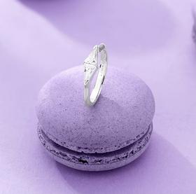 【不退不换，介意勿拍】APM Monaco 戒指  A24093OX