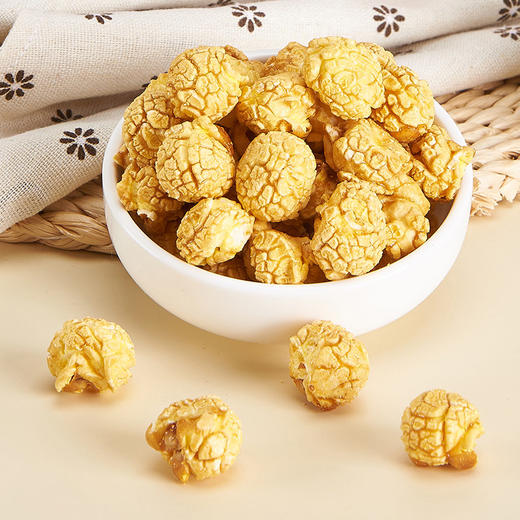 酥脆可口美味爆米花，18桶装（奶油 焦糖2种口味组合），精选新疆非转基因玉米，循环热风烘烤，酥脆易嚼，少油少糖少负担，童年记忆中的美味、老少皆宜M 商品图1