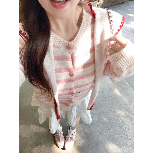 <曾小咸推荐>3.9现货秒杀 ！微信超特价！韩系粉色条纹针织开衫 日常189.99 立减100 秒杀89.99！！ 商品图3