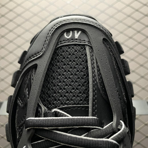 春季特惠💰630 巴黎世家 Track Sneaker 巴黎世家三代 挂饰款 户外概念复古老爹鞋 商品图6