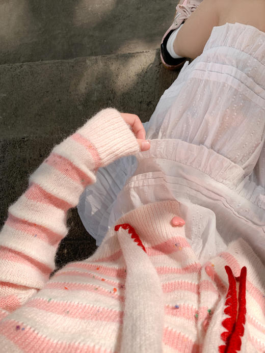 <曾小咸推荐>3.9现货秒杀 ！微信超特价！韩系粉色条纹针织开衫 日常189.99 立减100 秒杀89.99！！ 商品图12