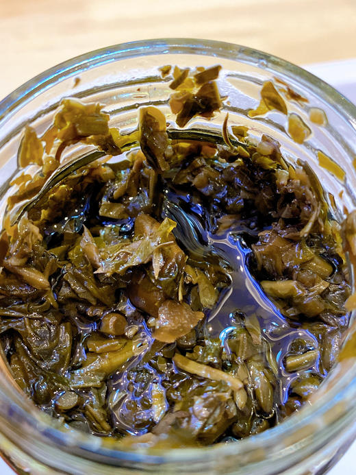 🍱干饭搭子【原味香椿酱】，只需19.9💰4瓶带回家❗️头茬香椿嫩芽制作🌱拌饭拌面夹馍，巨巨巨香❗️ 🌿 春意盎然，你是否也想让餐桌上的每一口都充满春天的味道❗️ 商品图4