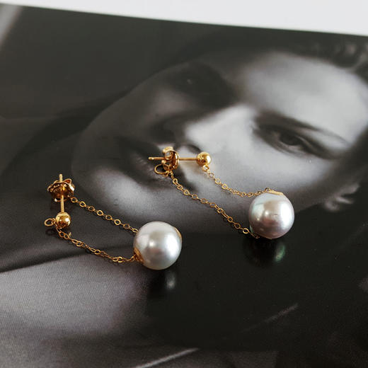 【天然正品】AU750黄金镶天然近圆约8.6MM真多麻海水珍珠耳坠 33.2*13.7MM（皆取最大值）120226NJT24 商品图3