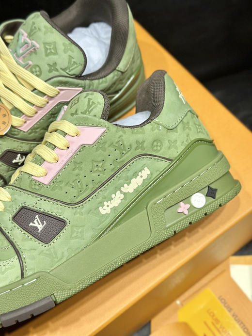 春季特惠💰650 公司级 LV 路易威登 trainer 走秀新款经典走秀新款 商品图8