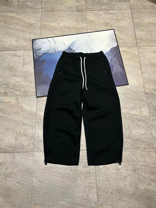 F030692春款超柔空气层面料两色情侣弯刀裤长裤 商品图7