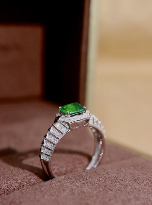 0.78克拉祖母绿戒指 商品图6